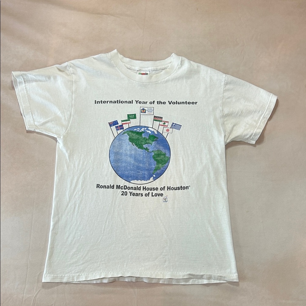 Vintage Houston Ronald McDonald House shirt - Picture 3 of 8